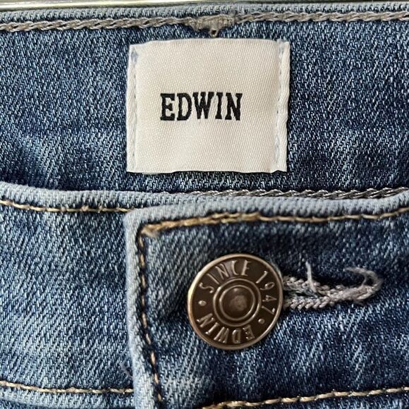 NWOT EDWIN Elin Crop Jean Wavelength Light Wash Blue Women’s Size 25 - Picture 7 of 11